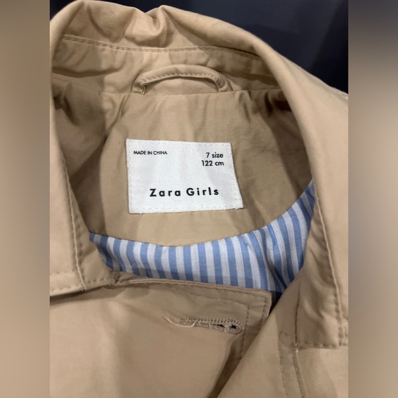 Khaki trench coat - Picture 2 of 2